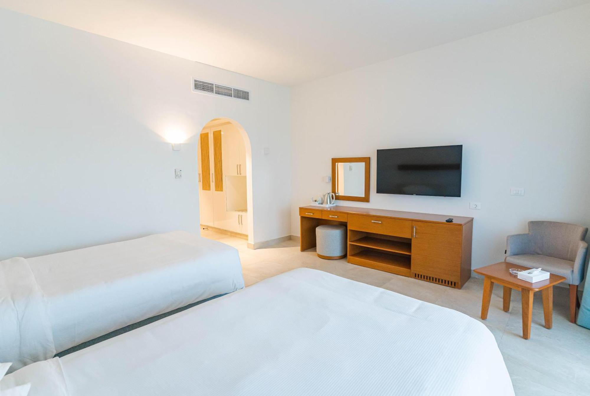 Sentido Reef Oasis Suakin Resort マルサ・アラム エクステリア 写真